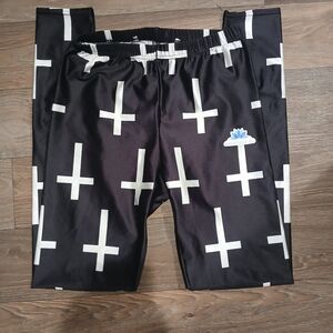 Black Reversed Cross Leggings
